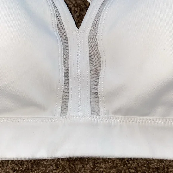 Yvette Criss Cross Adjustable Strap Sports Bra - Picture 2 of 9